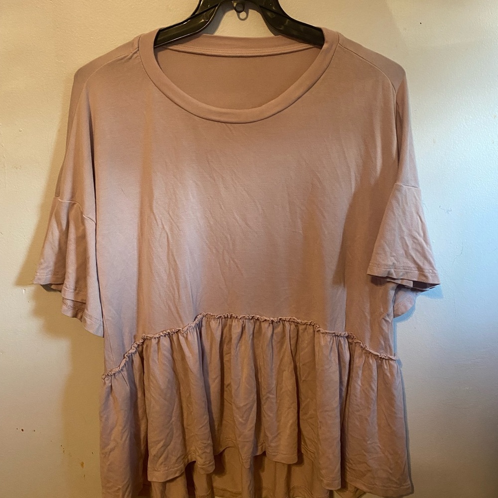 American Eagle Light Pink Top